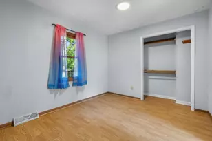 8020 Ridgeway Dr, Burlington, WI 53105 - Photo 20