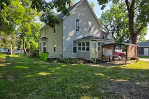 109 W Geneva St, Williams Bay, WI 53191 - Photo 1