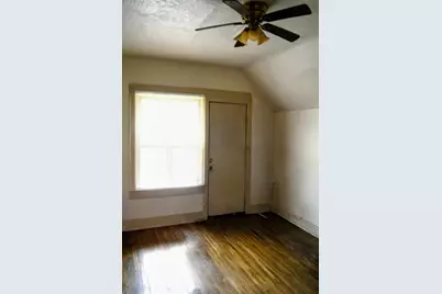 2519 N 35th St, Milwaukee, WI 53210 - Photo 10