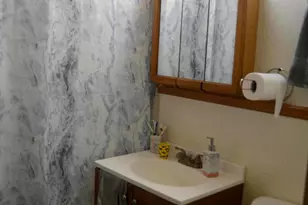 2519 N 35th St, Milwaukee, WI 53210 - Photo 8