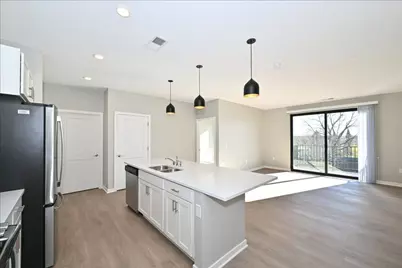 500 E Main St #306, Racine, WI 53185 - Photo 8