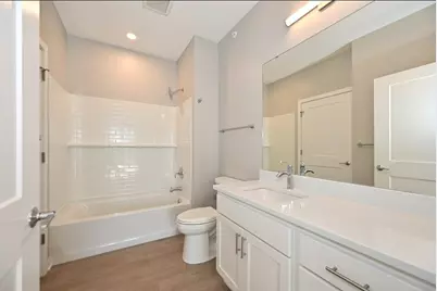 500 E Main St #306, Racine, WI 53185 - Photo 14