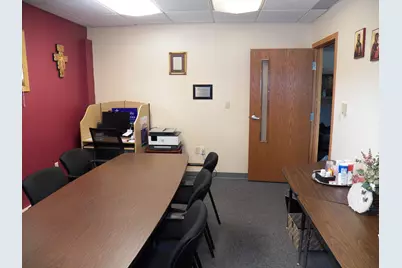 601 N 8th St, Manitowoc, WI 54220 - Photo 16
