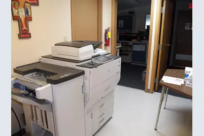 601 N 8th St, Manitowoc, WI 54220 - Photo 10