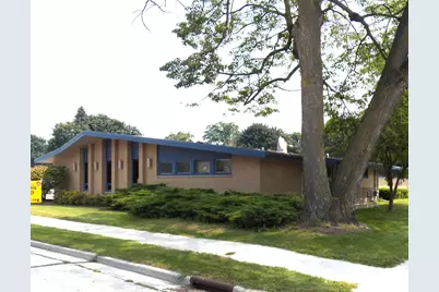 601 N 8th St, Manitowoc, WI 54220 - Photo 1