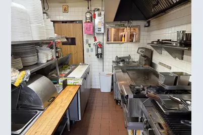 3534 E Layton Ave, Cudahy, WI 53110 - Photo 6