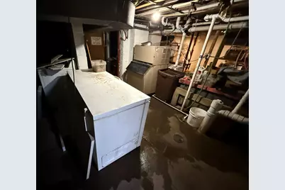 3534 E Layton Ave, Cudahy, WI 53110 - Photo 12