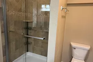 2010 N Buffum St, Milwaukee, WI 53212 - Photo 20