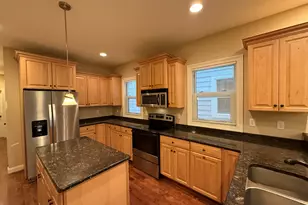 2010 N Buffum St, Milwaukee, WI 53212 - Photo 4