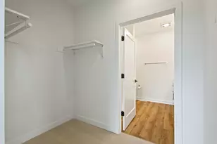 9378 S Alder Pl, Oak Creek, WI 53154 - Photo 8