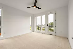 9378 S Alder Pl, Oak Creek, WI 53154 - Photo 6