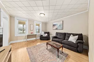 122 Mill St, Oshkosh, WI 54901 - Photo 4