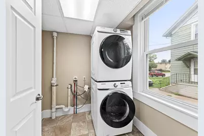 122  Mill St, Oshkosh, WI 54901 - Photo 14