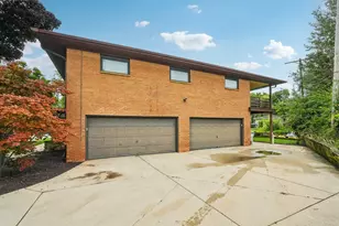 9707 W Metcalf Pl, Milwaukee, WI 53222 - Photo 56