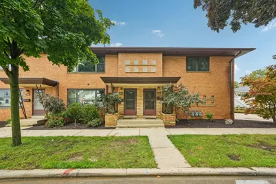9707 W Metcalf Pl #9711, Milwaukee, WI 53222 - Photo 60