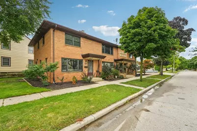 9707 W Metcalf Pl #9711, Milwaukee, WI 53222 - Photo 58