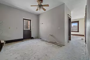 1020 Main St, Racine, WI 53182 - Photo 20