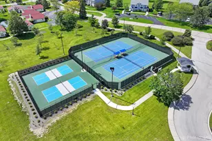 663 Greenview Cir, Geneva, WI 53147 - Photo 38