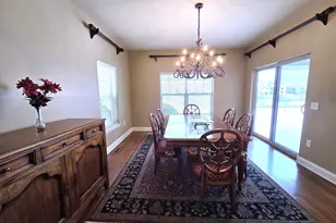 663 Greenview Cir, Geneva, WI 53147 - Photo 20