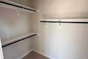 2402 Hoods Creek Path, Racine, WI 53406 - Photo 18