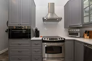 31 Abbey Villa Cir, Fontana, WI 53125 - Photo 12