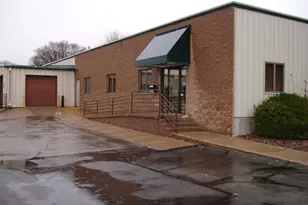 555 Braund St, Onalaska, WI 54650 - Photo 1