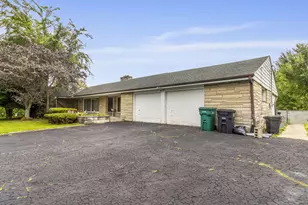 N69W15889 Eileen Ave, Menomonee Falls, WI 53051 - Photo 12