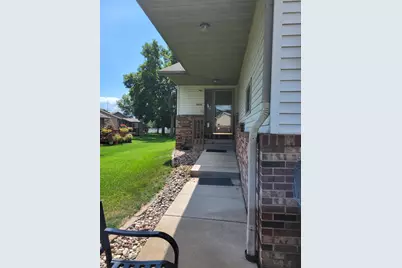 3026  33rd St, La Crosse, WI 54601 - Photo 2