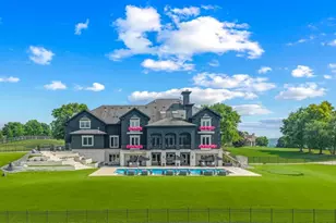 S17W28902 Price Ct, Genesee, WI 53188 - Photo 44