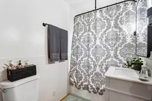 465 Hawthorn St, Burlington, WI 53105 - Photo 10