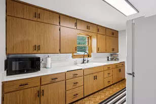 465 Hawthorn St, Burlington, WI 53105 - Photo 4