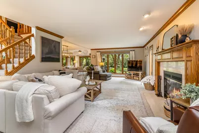 353  Westfield Way, Pewaukee, WI 53072 - Photo 6