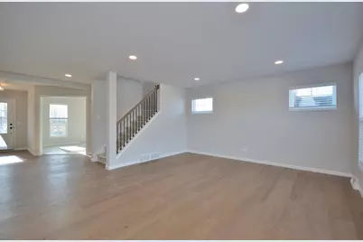 N53W19798  Kingair Dr, Menomonee Falls, WI 53051 - Photo 30