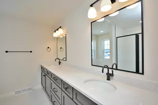 8191 Skylark Ct, Mequon, WI 53097 - Photo 26