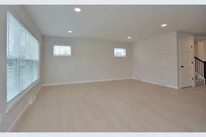 5998  Lillie Cir, Racine, WI 53402 - Photo 28