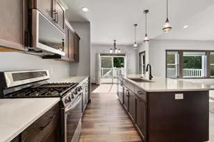 W2345 Big Ben Rd, Osceola, WI 53019 - Photo 10