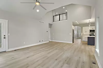 4648  98th St, Pleasant Prairie, WI 53158 - Photo 8