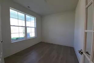 2607 Mooring Ct, Delavan, WI 53115 - Photo 4