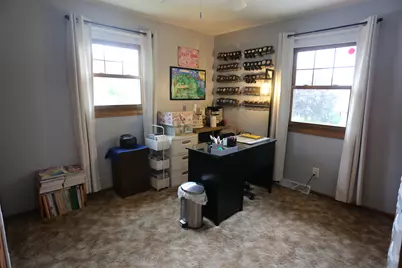 907 S University Ave, Beaver Dam, WI 53916 - Photo 20