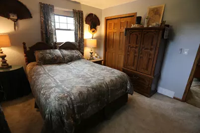 907 S University Ave, Beaver Dam, WI 53916 - Photo 18