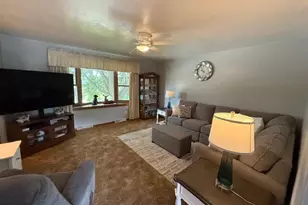 907 S University Ave, Beaver Dam, WI 53916 - Photo 4