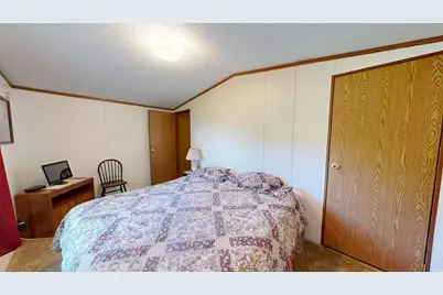 E2817 S Creek Rd, Genoa, WI 54624 - Photo 20