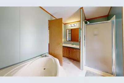 E2817 S Creek Rd, Genoa, WI 54624 - Photo 16