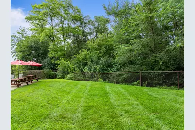 227  Dewey Ave #205, Fontana, WI 53125 - Photo 32