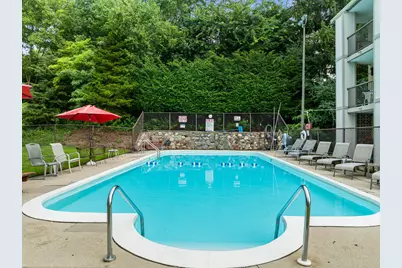 227  Dewey Ave #205, Fontana, WI 53125 - Photo 28