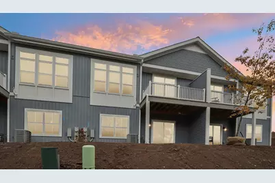 405  Falcon Ridge Dr #13, Burlington, WI 53105 - Photo 26