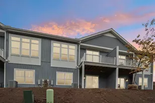 405 Falcon Ridge Dr, Burlington, WI 53105 - Photo 26