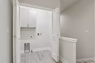 405 Falcon Ridge Dr, Burlington, WI 53105 - Photo 24