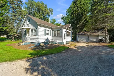 332  4 Mile Rd, Racine, WI 53402 - Photo 14