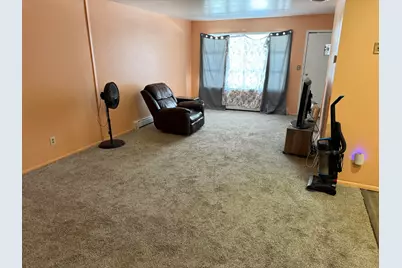 447  Merton Ave, Hartland, WI 53029 - Photo 14